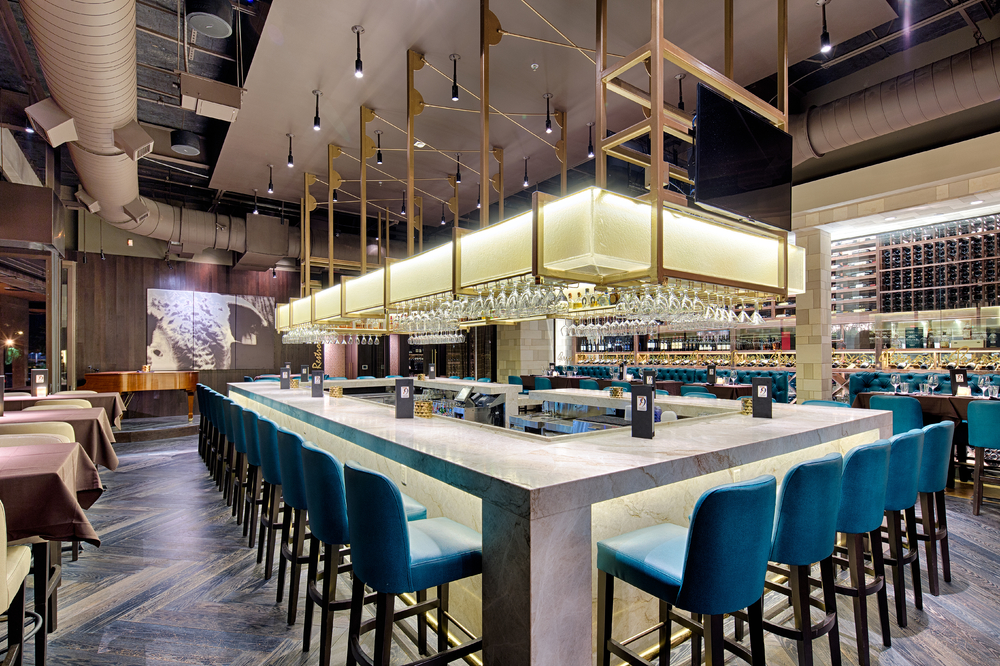 Mother’s Day Specials Fit for a Queen at Perry’s Steakhouse & Grille